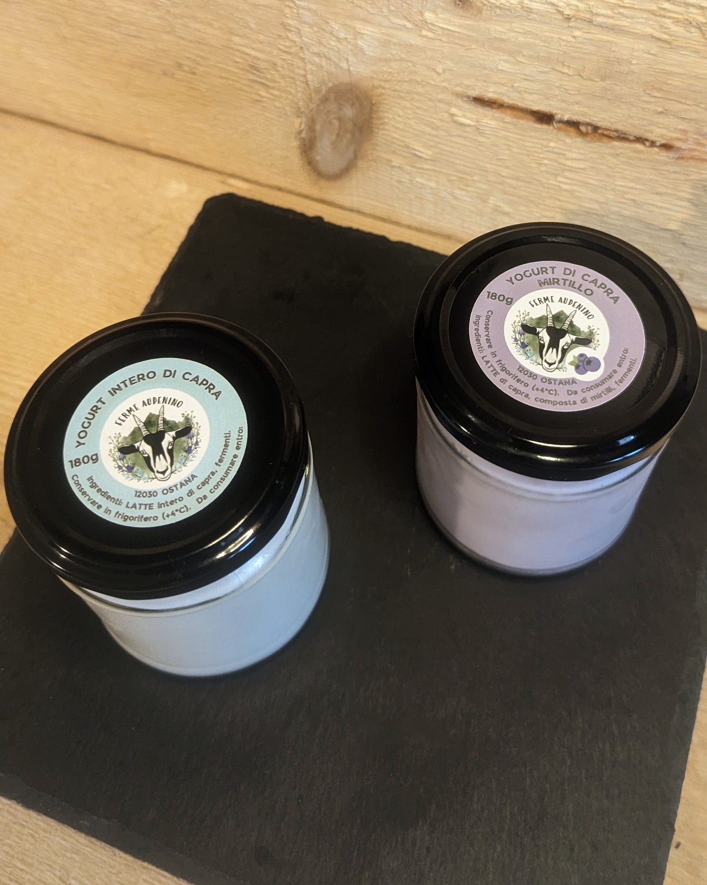 Yogurt intero di capra